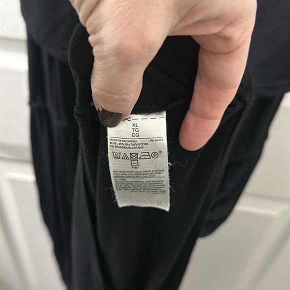 Old Navy romper - Picture 6 of 6